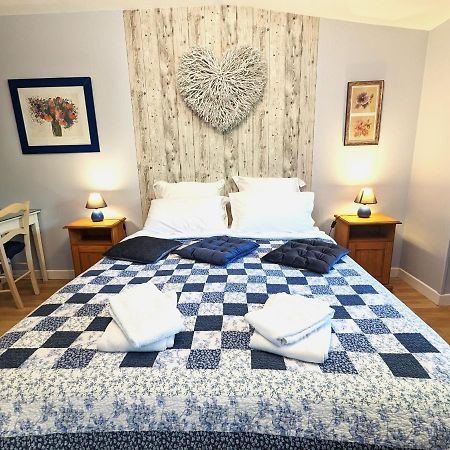 La Borie Du Chevrier Hotell Sainte-Croix-de-Beaumont Eksteriør bilde