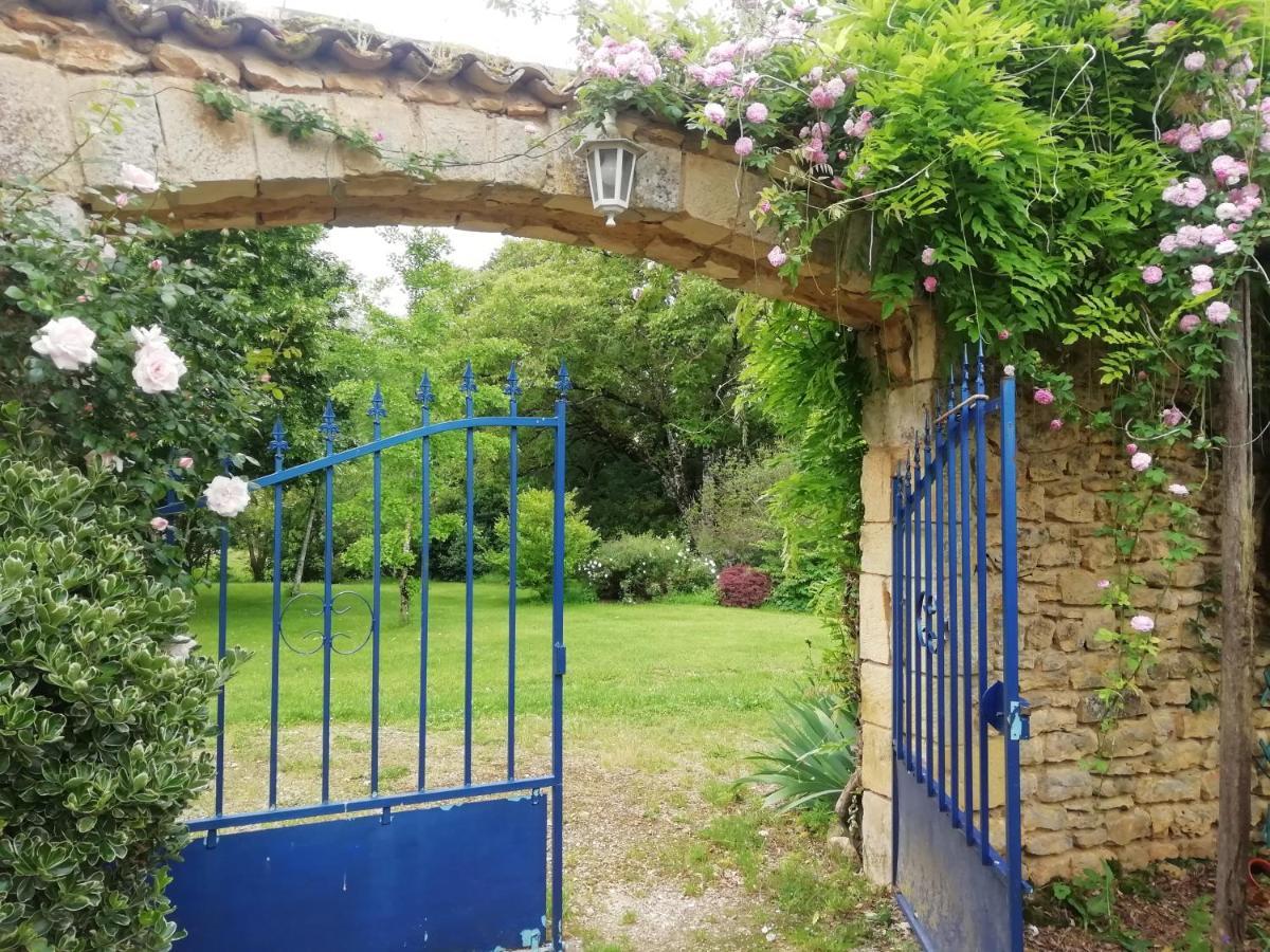 La Borie Du Chevrier Hotell Sainte-Croix-de-Beaumont Eksteriør bilde