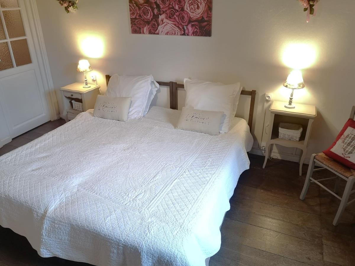 La Borie Du Chevrier Hotell Sainte-Croix-de-Beaumont Eksteriør bilde