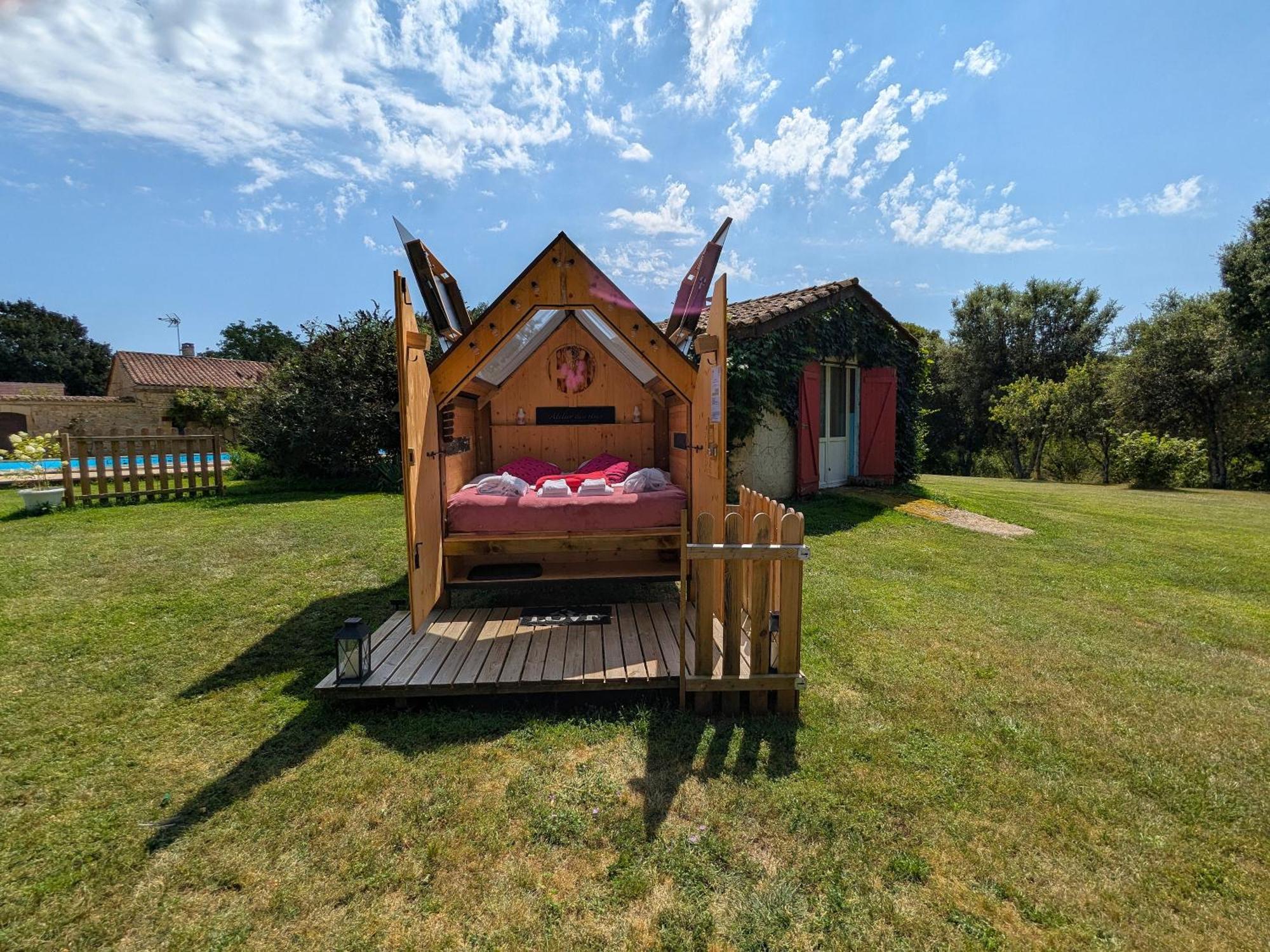 La Borie Du Chevrier Hotell Sainte-Croix-de-Beaumont Eksteriør bilde